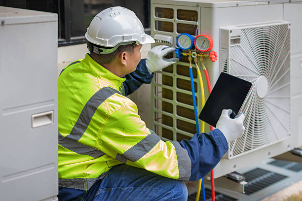 Professional Hvac technician working in Denton, MD